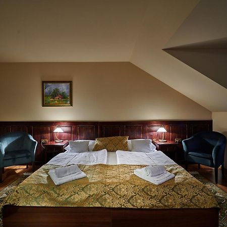 St Peter Vini Hotel Svaty Peter Buitenkant foto