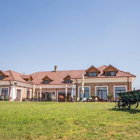St Peter Vini Hotel Svaty Peter Buitenkant foto